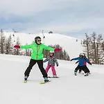 Garni Doerflerwirt Daire Aflenz Kurort
